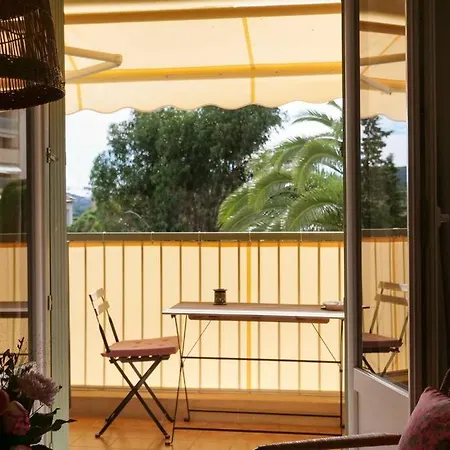 Luxury St-tropez/ 10mn Walk To Center. Сен-Тропе