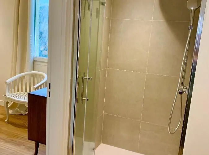 Luxury St-tropez/ 10mn Walk To Center. Appartamento *